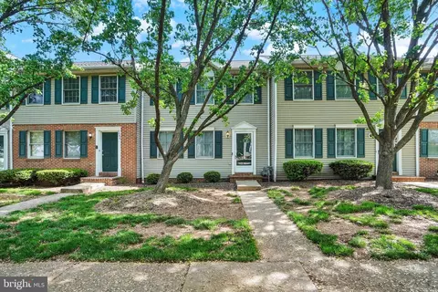 2832 Butternut Ln #110, York, PA 17408