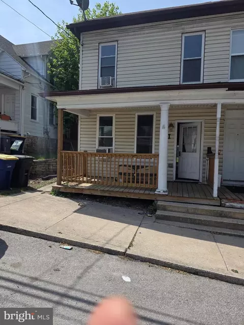 24 S Front St, York Haven, PA 17370
