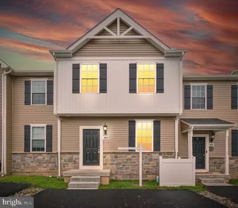199 Holstein Dr #117, Hanover, PA 17331