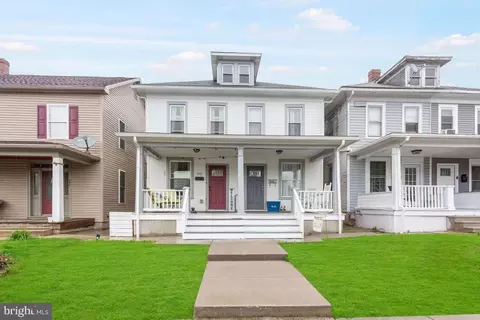 542 S Franklin St, Hanover, PA 17331