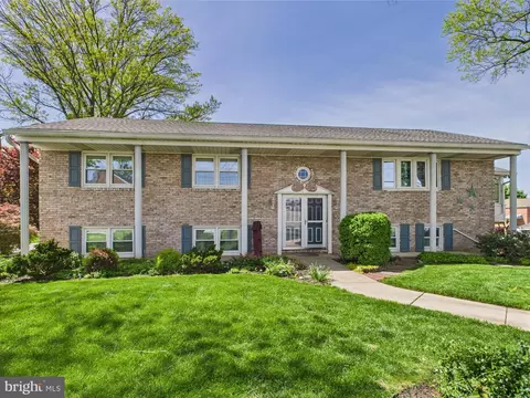 2225 School St, York, PA 17408