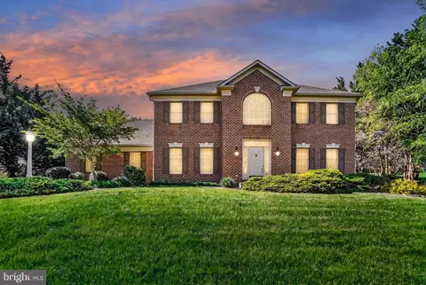 1045 Wyndward Ct, York, PA 17403