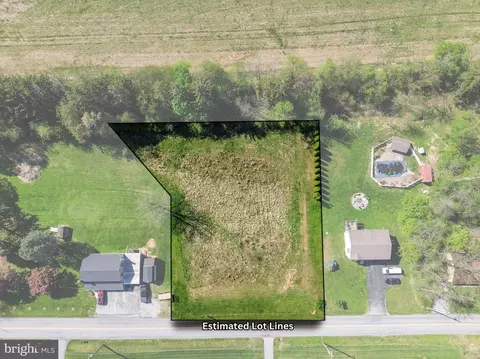600 Bahns Mill Rd, Windsor, PA 17366