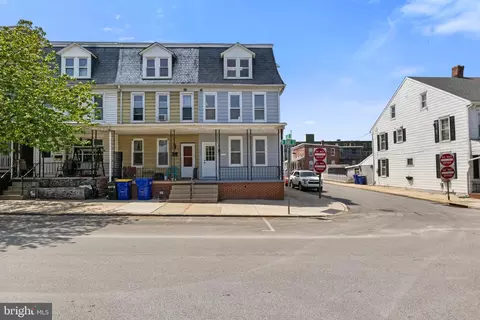 1030 N Duke St, York, PA 17404