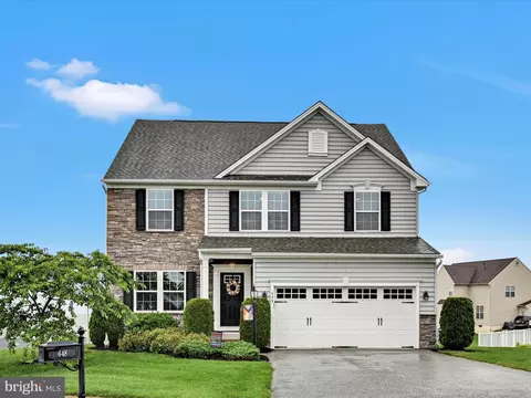 648 W Ore St, Seven Valleys, PA 17360