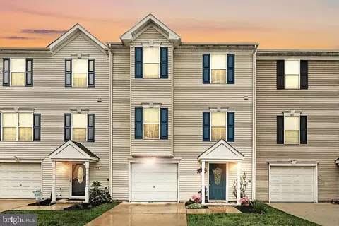 2260 Walnut Bottom Rd #152, York, PA 17408