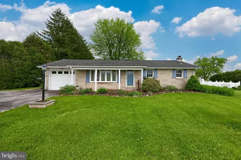 630 E Canal Rd, York, PA 17404