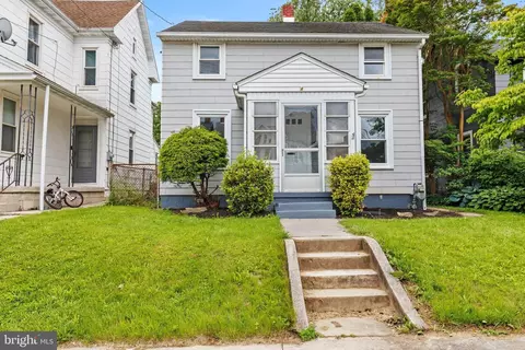 537 Baer Ave, Hanover, PA 17331