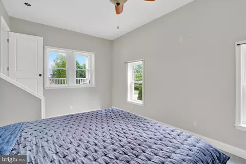 Bedroom - 50 1st St, Windsor, PA 17366 photo 2 of 5