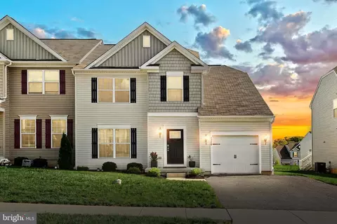 4320 Forbes Dr, Stewartstown, PA 17363