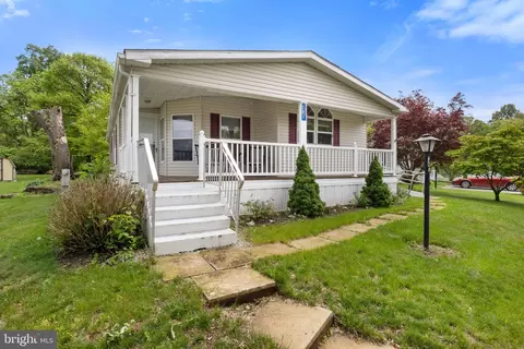 800 York Rd #281, Dover, PA 17315