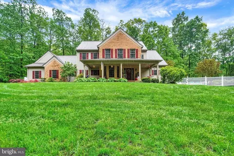 2710 Castanea Ct, York, PA 17402