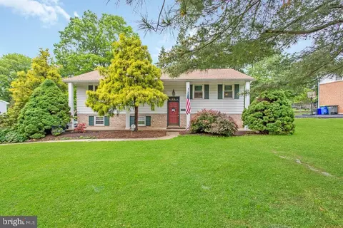 4127 Old Orchard Rd, York, PA 17402