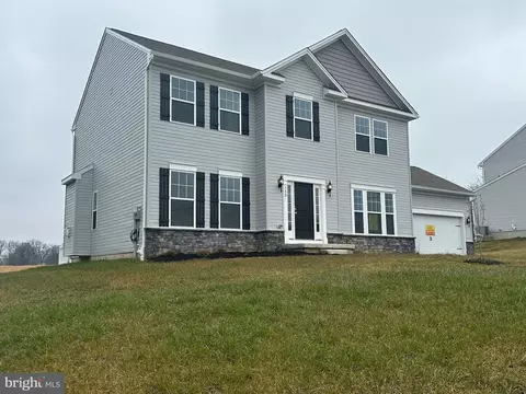 6 Bentley Ct, York Haven, PA 17370