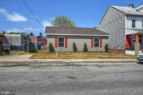 282 Cottage Hill Rd, York, PA 17401