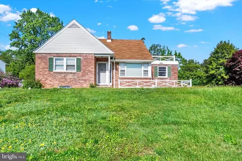 1510 Hollywood Pkwy, York, PA 17403