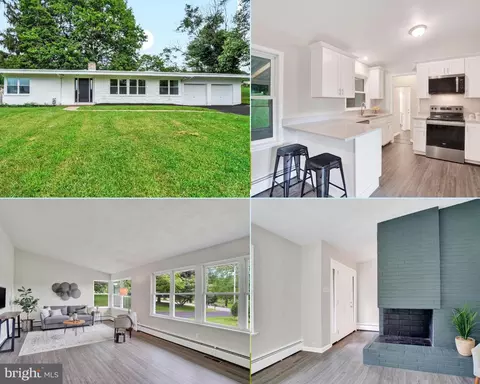 131 Country Club Rd, Red Lion, PA 17356