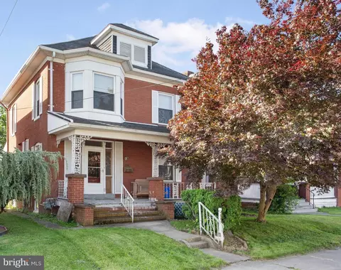 408 Frederick St, Hanover, PA 17331