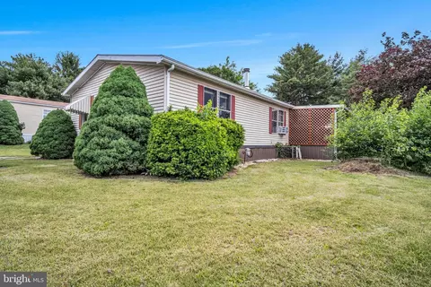 97 Maple Rd, Dover, PA 17315 photo 27