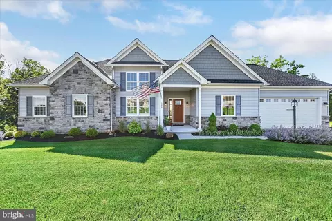 125 Livia Ln, Wrightsville, PA 17368