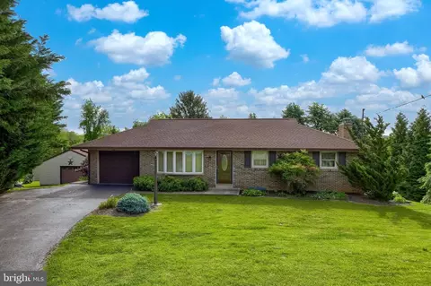 125 Old Orchard Rd, York, PA 17403