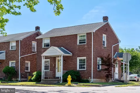 1102 E Poplar St, York, PA 17403