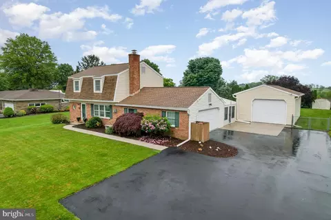 545 Mountain Rd, Dillsburg, PA 17019