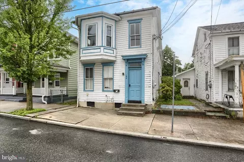 154 S Baltimore St, Dillsburg, PA 17019