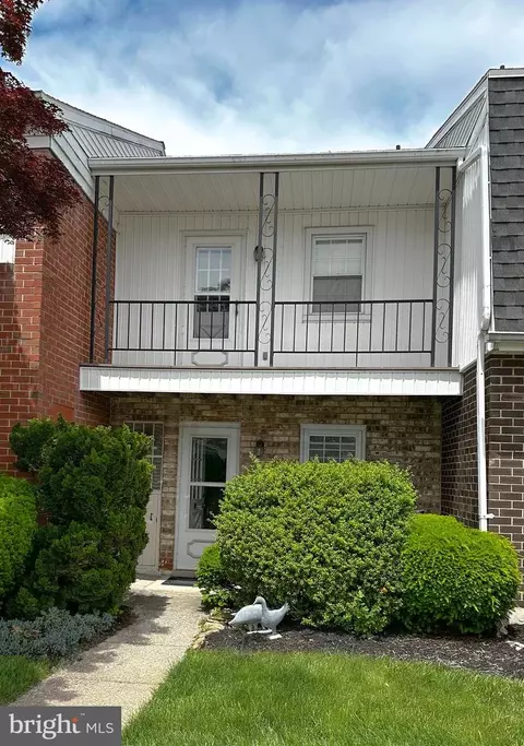 737 Hardwick Pl, York, PA 17404