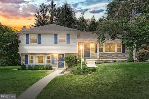 4107 Trowbridge Rd, York, PA 17402
