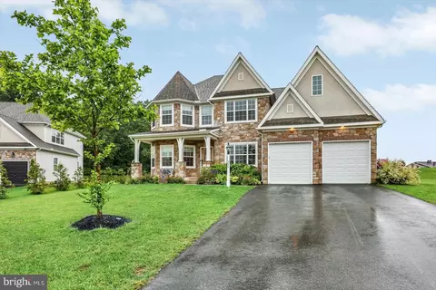 323 Eliza Rd, New Freedom, PA 17349