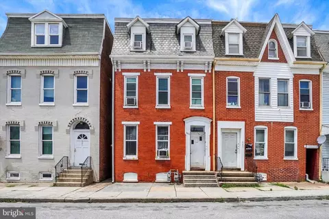 663 E Philadelphia St, York, PA 17403