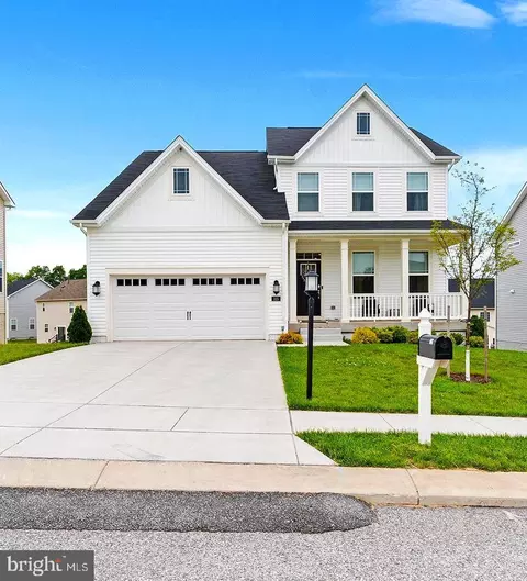 325 Hickory Ridge Cir, York, PA 17404