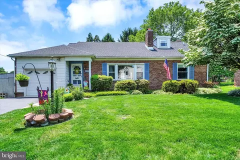 1150 Southern Rd, York, PA 17403