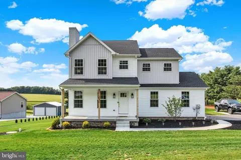 2536 Stoverstown Rd, Spring Grove, PA 17362