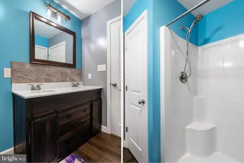 Bath - 263 3rd St # B, Hanover, PA 17331 photo 2 of 2