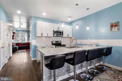 Kitchen - 263 3rd St # B, Hanover, PA 17331 photo 2 of 2