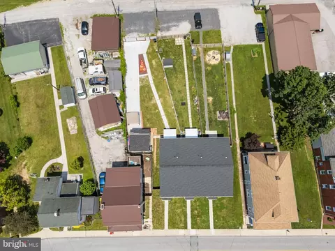 View/Area - 263 3rd St # B, Hanover, PA 17331 photo 4 of 7