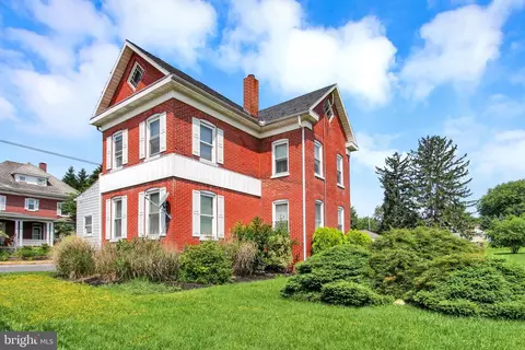 400 Maple St, Manchester, PA 17345