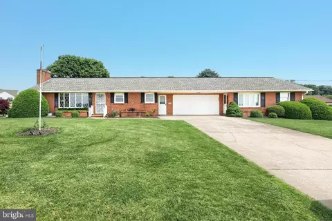406 Campbell Rd, New Freedom, PA 17349