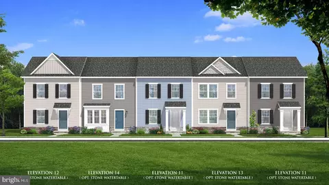 151 Holstein Dr, Hanover, PA 17331 photo 3
