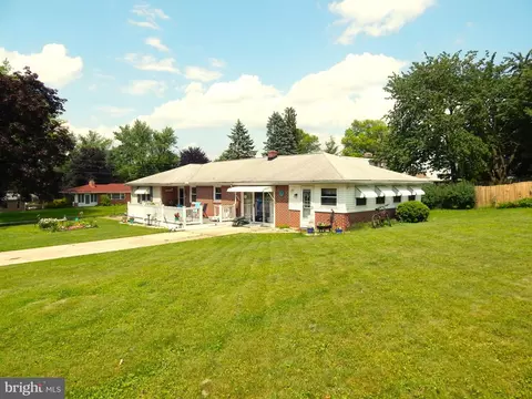 178 Nancy Ave, York, PA 17402