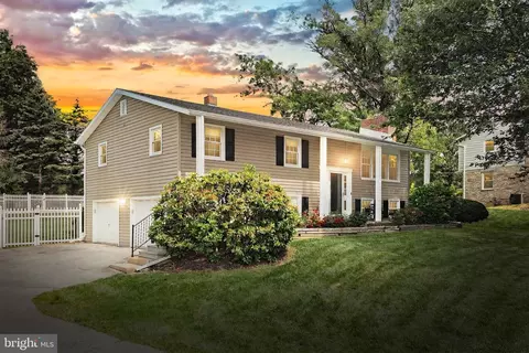 486 Highland Rd, Red Lion, PA 17356