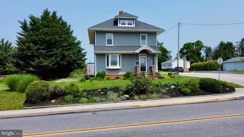 500 S Pleasant Ave, Dallastown, PA 17313