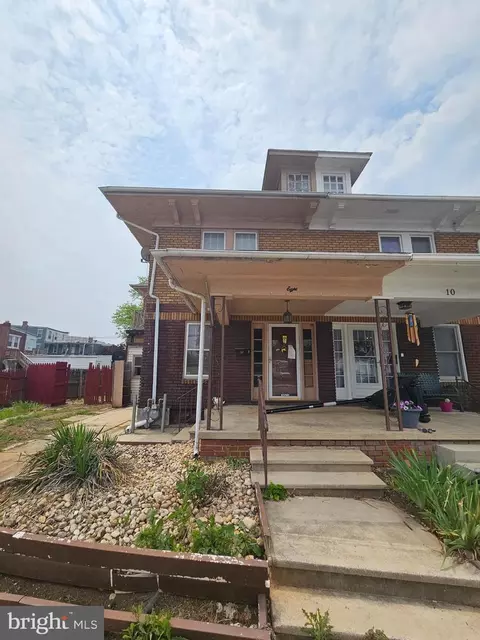 8 N Clinton St, York, PA 17404