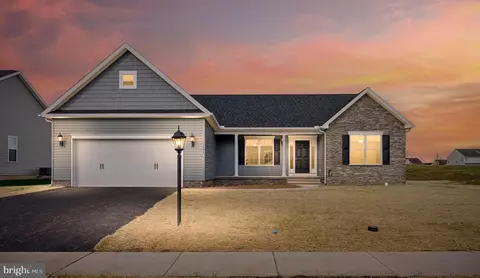 525 Log House Rd #118, Stewartstown, PA 17363