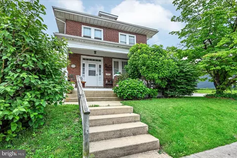 1350 W King St, York, PA 17404
