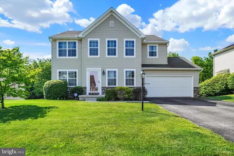 1765 Ivy Pump Ln, York, PA 17408