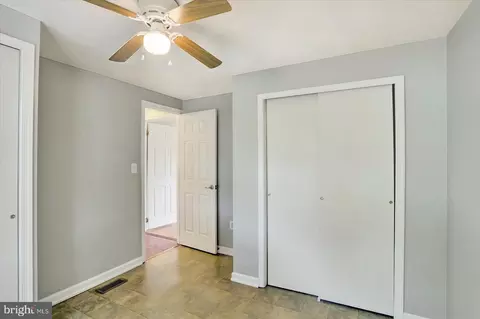 46 E High St, Windsor, PA 17366 photo 23
