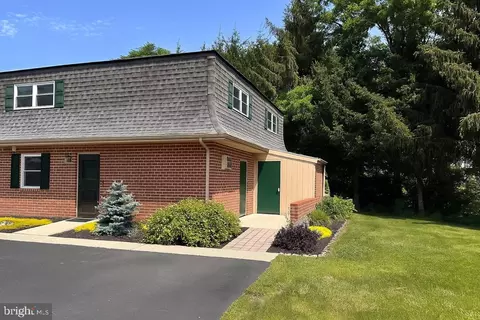 44 Glenview Cir #44, Dillsburg, PA 17019